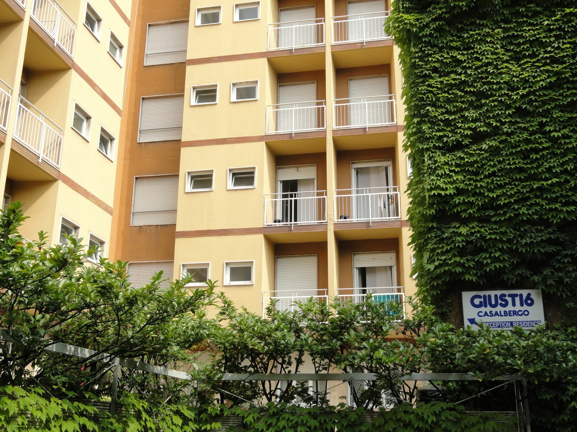 Residence Giusti 6 Milano Exteriör bild